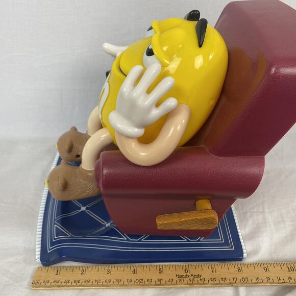 Vintage 1999 M&M's Yellow Candy Dispenser Recliner Chair Remote Couch Potato - Picture 10 of 14